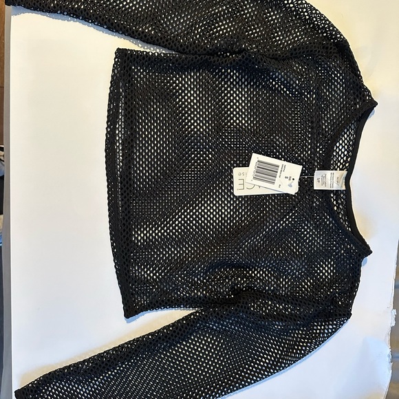 COPY - L*SPACE coverup - Picture 3 of 4